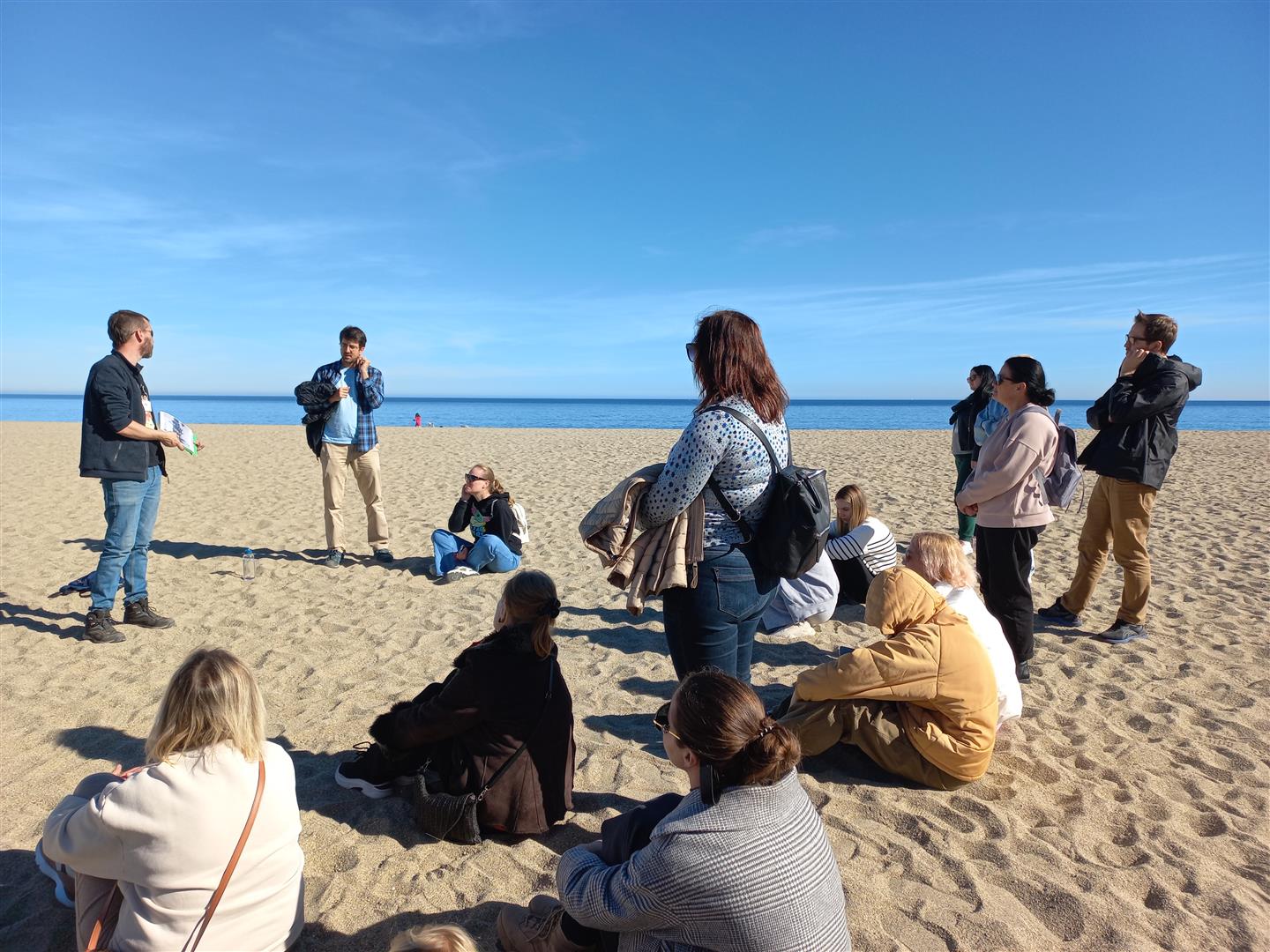 Les persones participants durant la visita. 